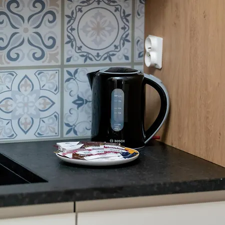 With Balcony And Free Parking In By Renters Appartement Poznań