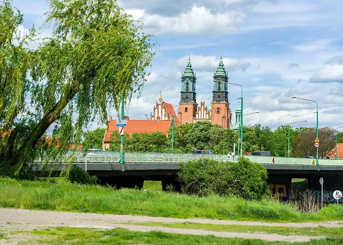 With Balcony And Free Parking In By Renters Apartment Poznan